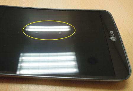 LG-G-Flex-burbujas en pantalla