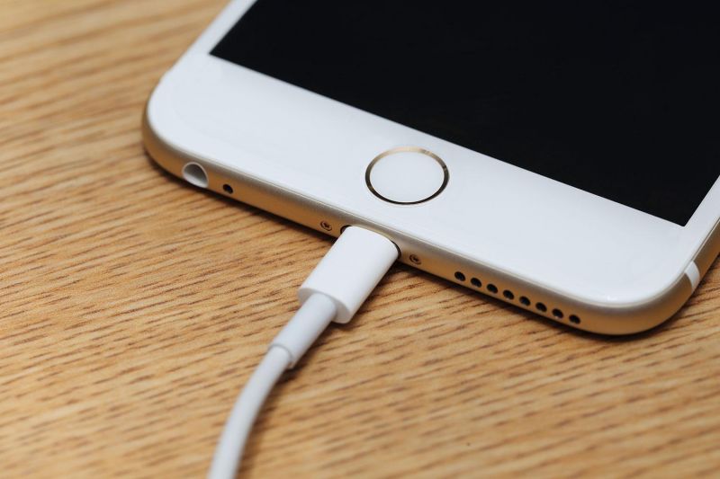 phone-charging